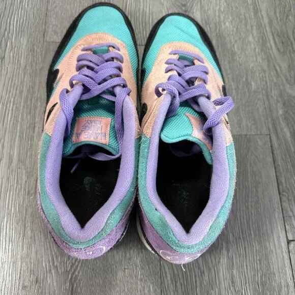 Size 11.5 - Nike Air Max 1 Have A Nike Day Preowned Great Condition
